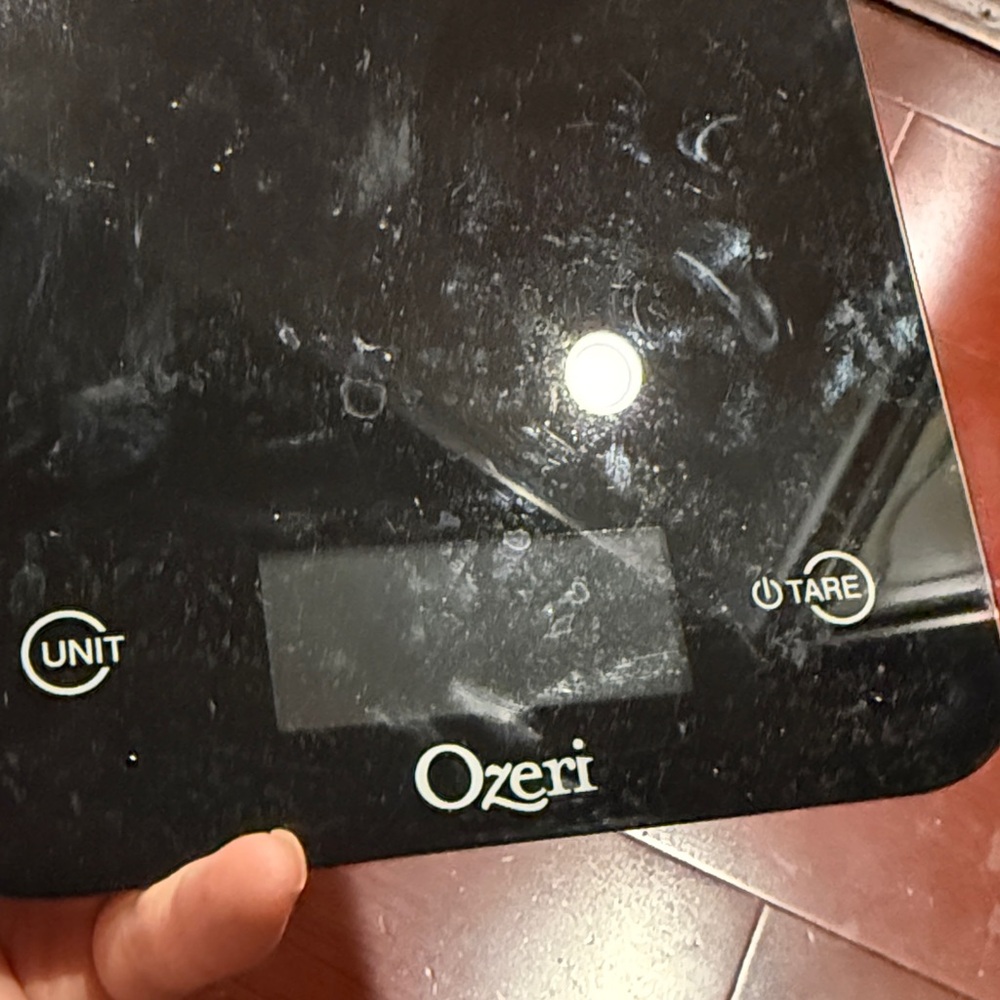 Black Digital Kitchen Scale - Picture 2 of 3